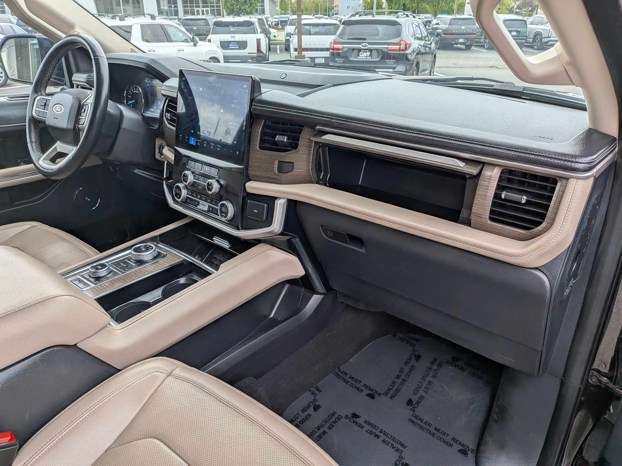 Used 2024 Ford Expedition Max Limited AWD/4WD image 34