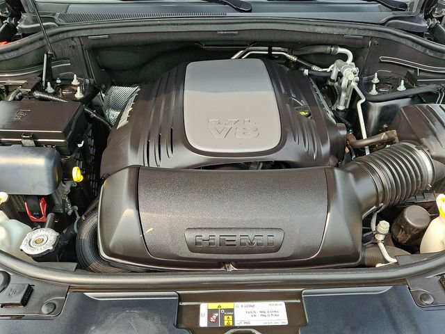 Used 2020 Dodge Durango R/T w/ Blacktop Package AWD/4WD image 29