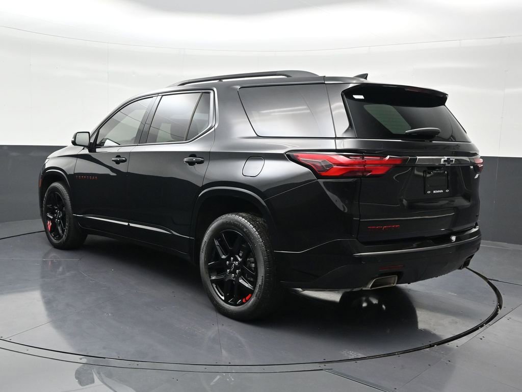 Used 2023 Chevrolet Traverse Premier w/ Redline Edition image 3