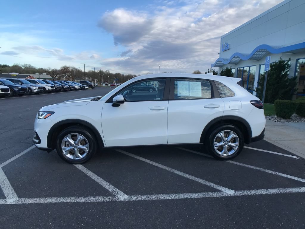 Certified 2023 Honda HR-V LX image 7