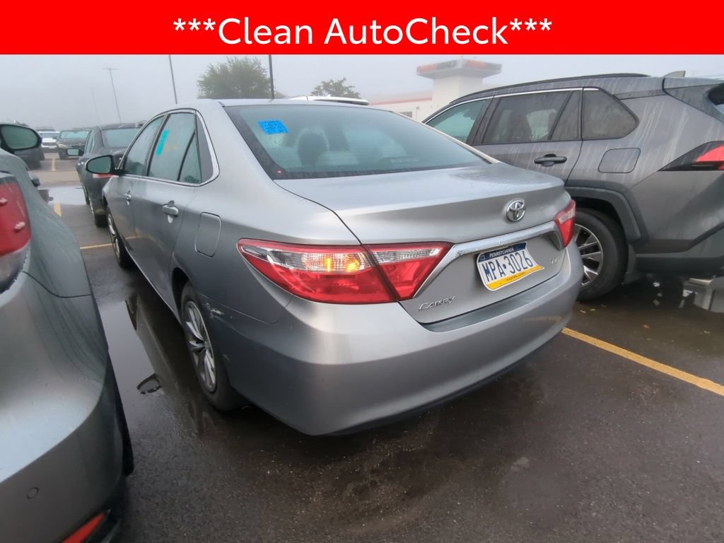 Used 2016 Toyota Camry LE FWD image 4