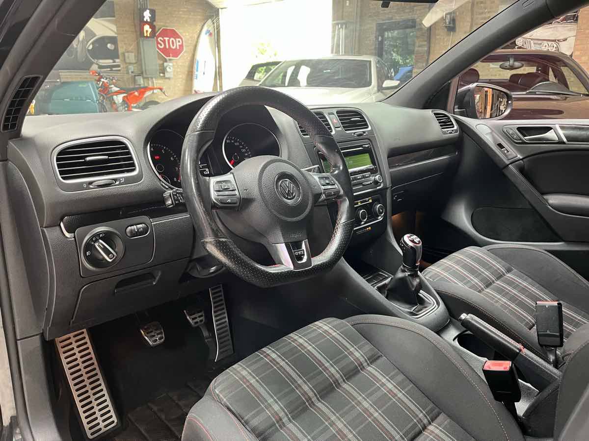 Used 2013 Volkswagen GTI Wolfsburg Edition FWD image 10