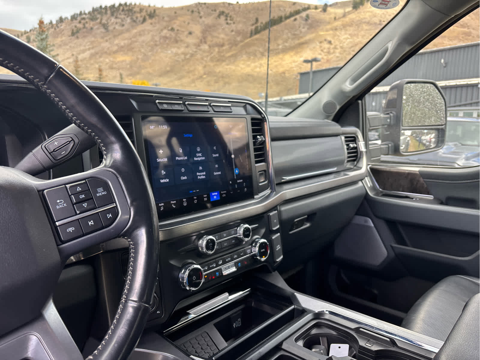 Used 2024 Ford F450 Lariat w/ Camper Package image 21