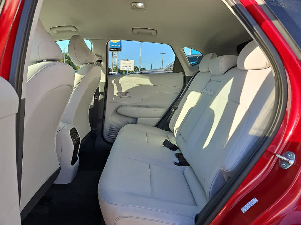 Used 2024 Hyundai Kona SEL w/ Convenience Package AWD/4WD image 9