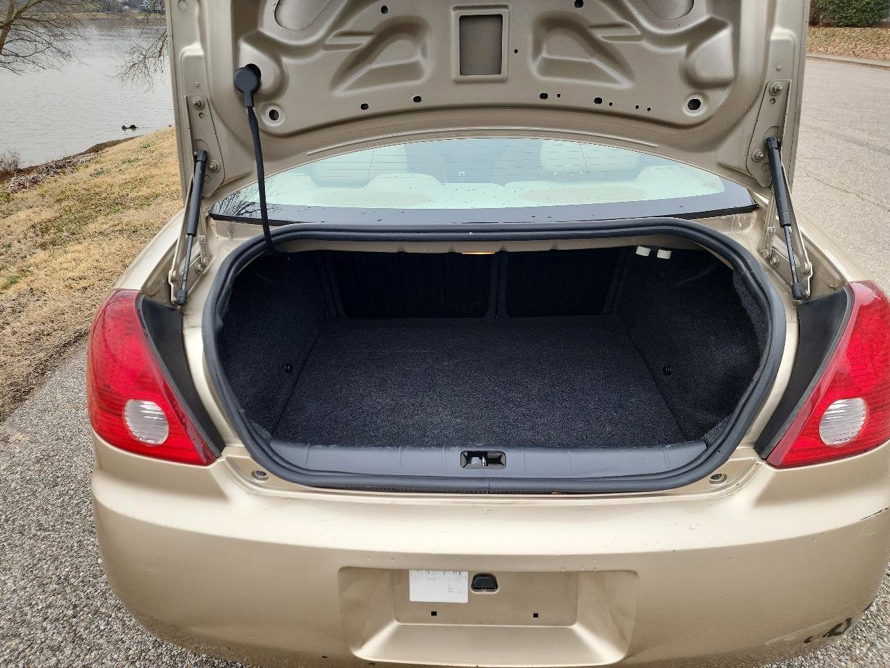 Used 2006 Pontiac G6 Sedan image 11