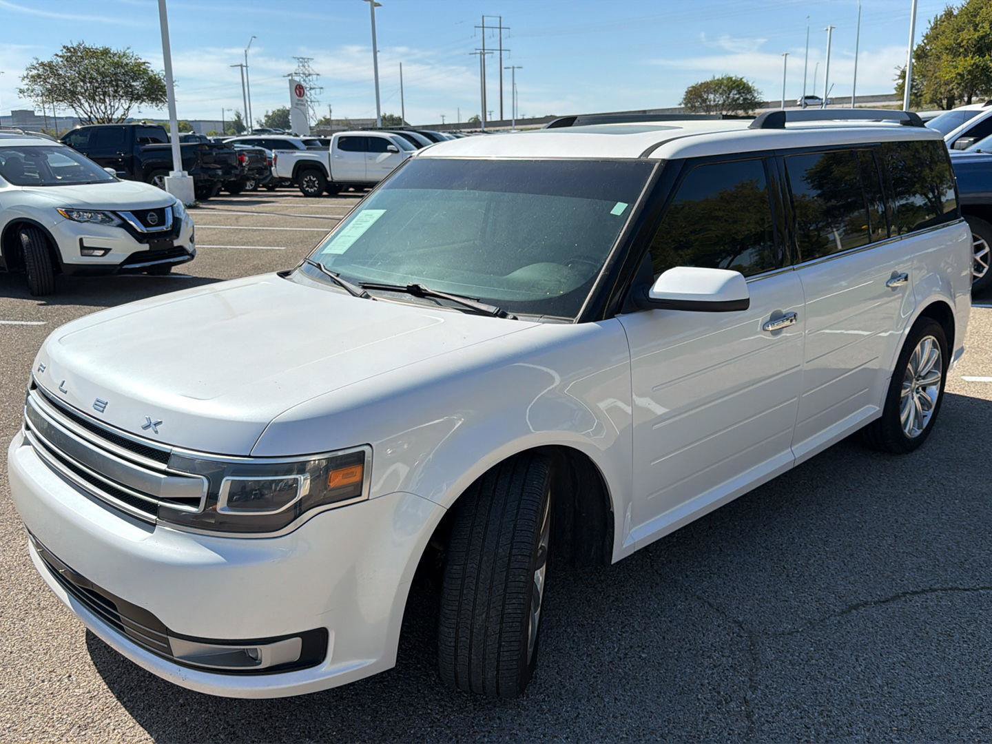 Used 2015 Ford Flex Limited w/ Equipment Group 302A AWD/4WD image 8