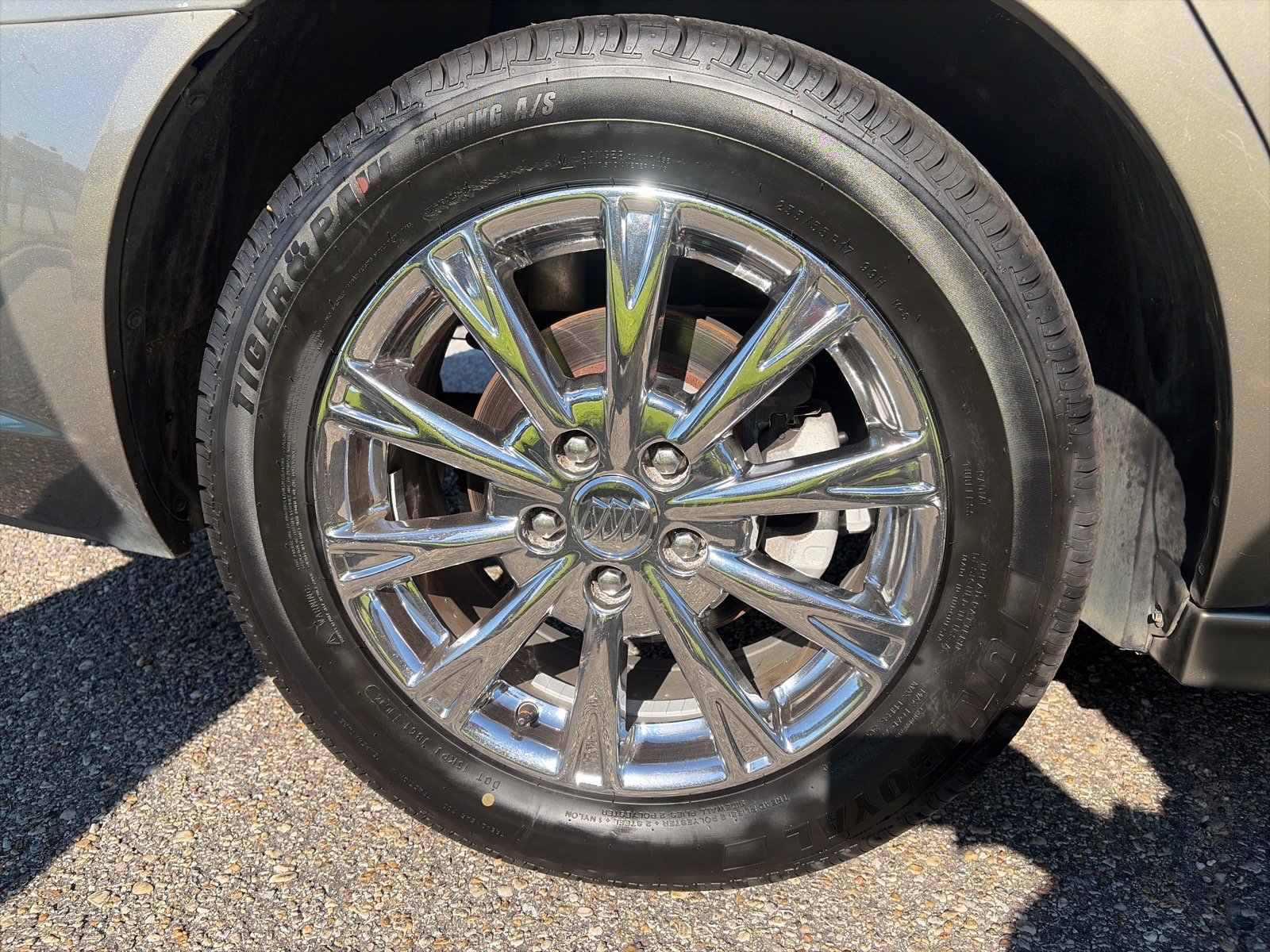 Used 2011 Buick Lucerne CXL FWD image 7