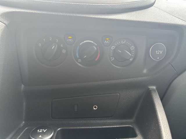 Used 2015 Ford Transit 150 XLT RWD image 35