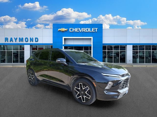 Used 2023 Chevrolet Blazer RS w/ Driver Confidence II Package FWD image 10