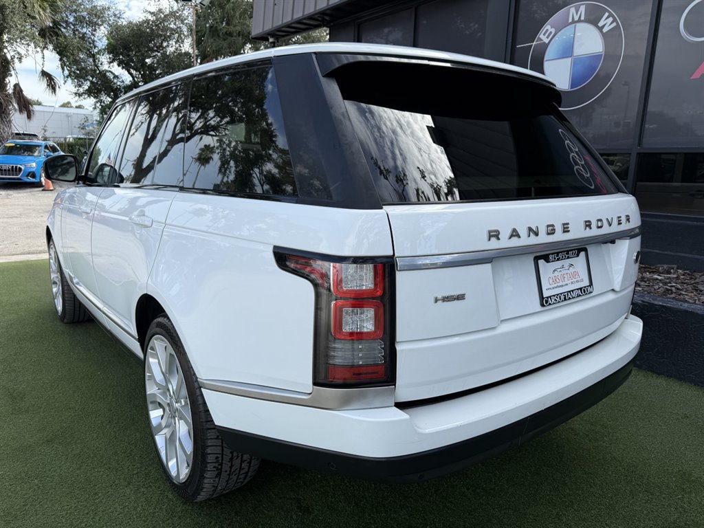 Used 2017 Land Rover Range Rover HSE AWD/4WD image 4