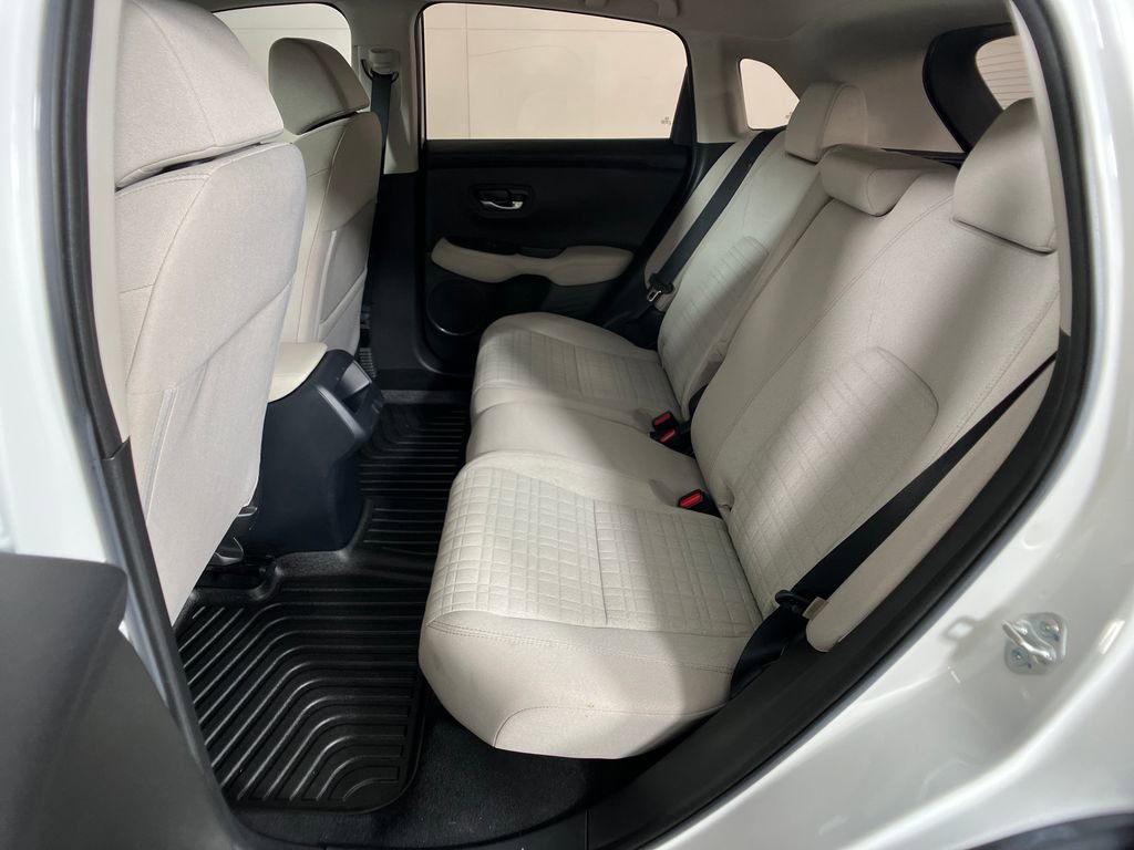 Used 2023 Honda HR-V LX image 23