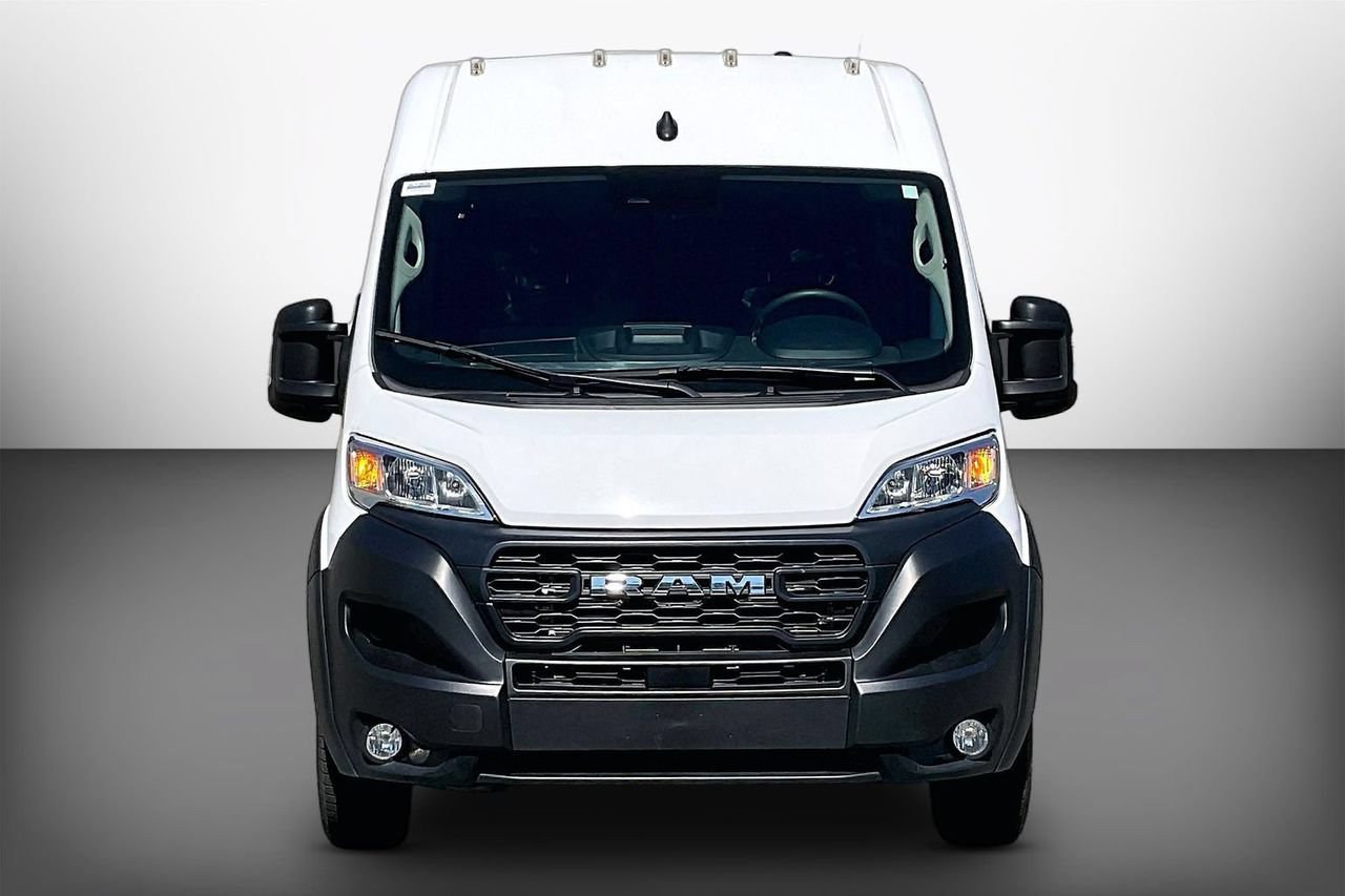 Used 2025 RAM ProMaster 2500 w/ Convenience Group FWD image 3