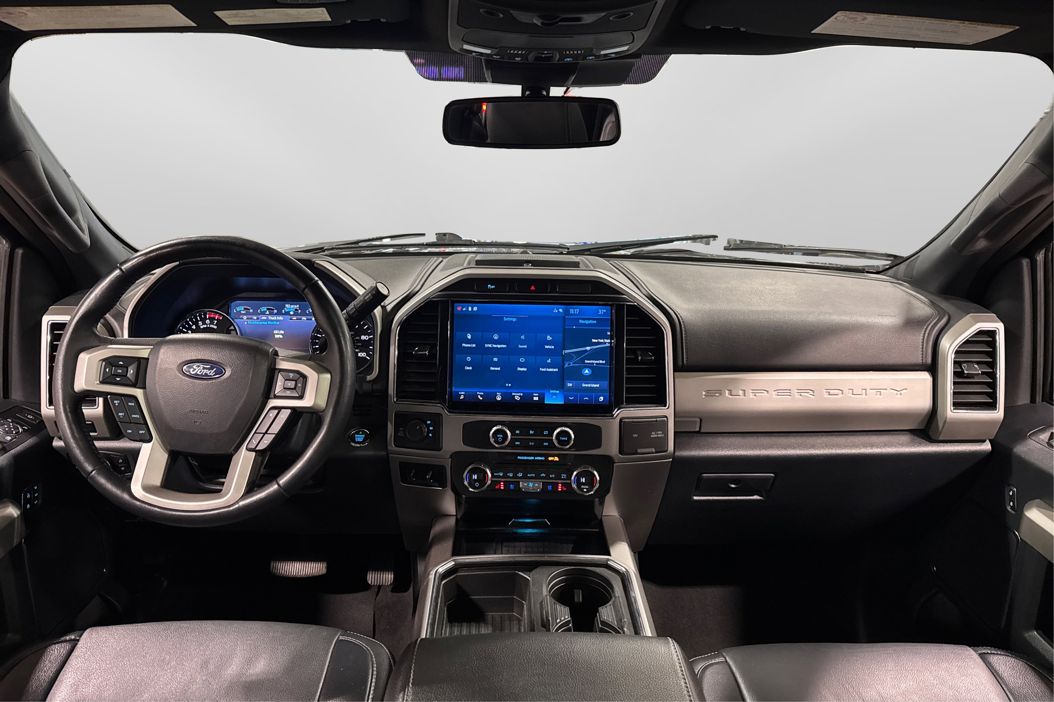 Used 2022 Ford F250 Lariat w/ Black Appearance Package image 24