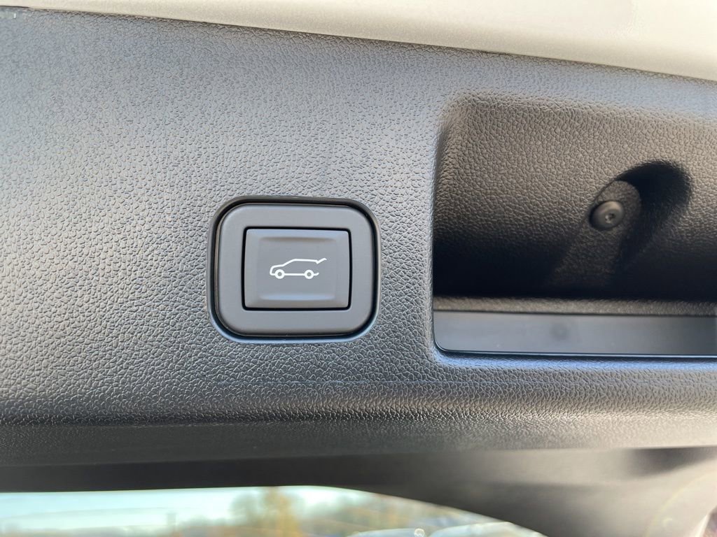 New 2026 Chevrolet Equinox EV LT image 49