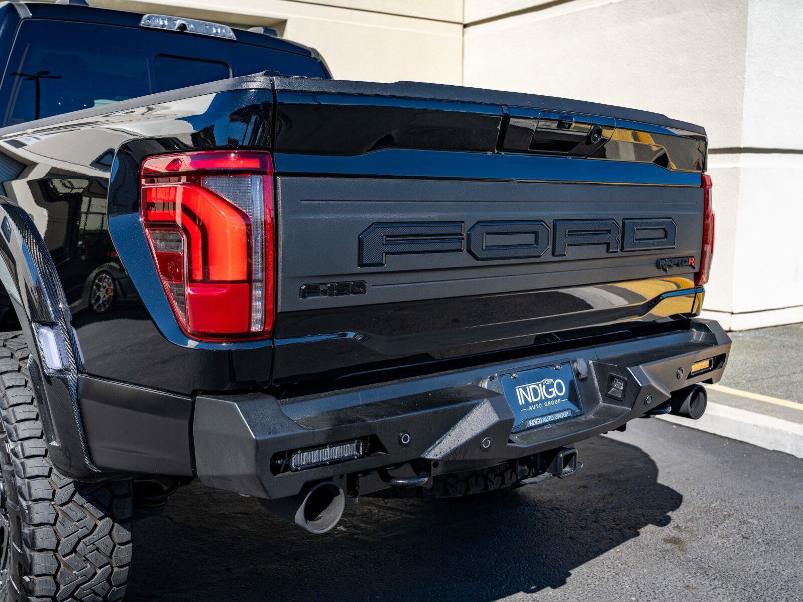 Used 2025 Ford F150 Raptor w/ Equipment Group 803A Raptor R AWD/4WD image 31