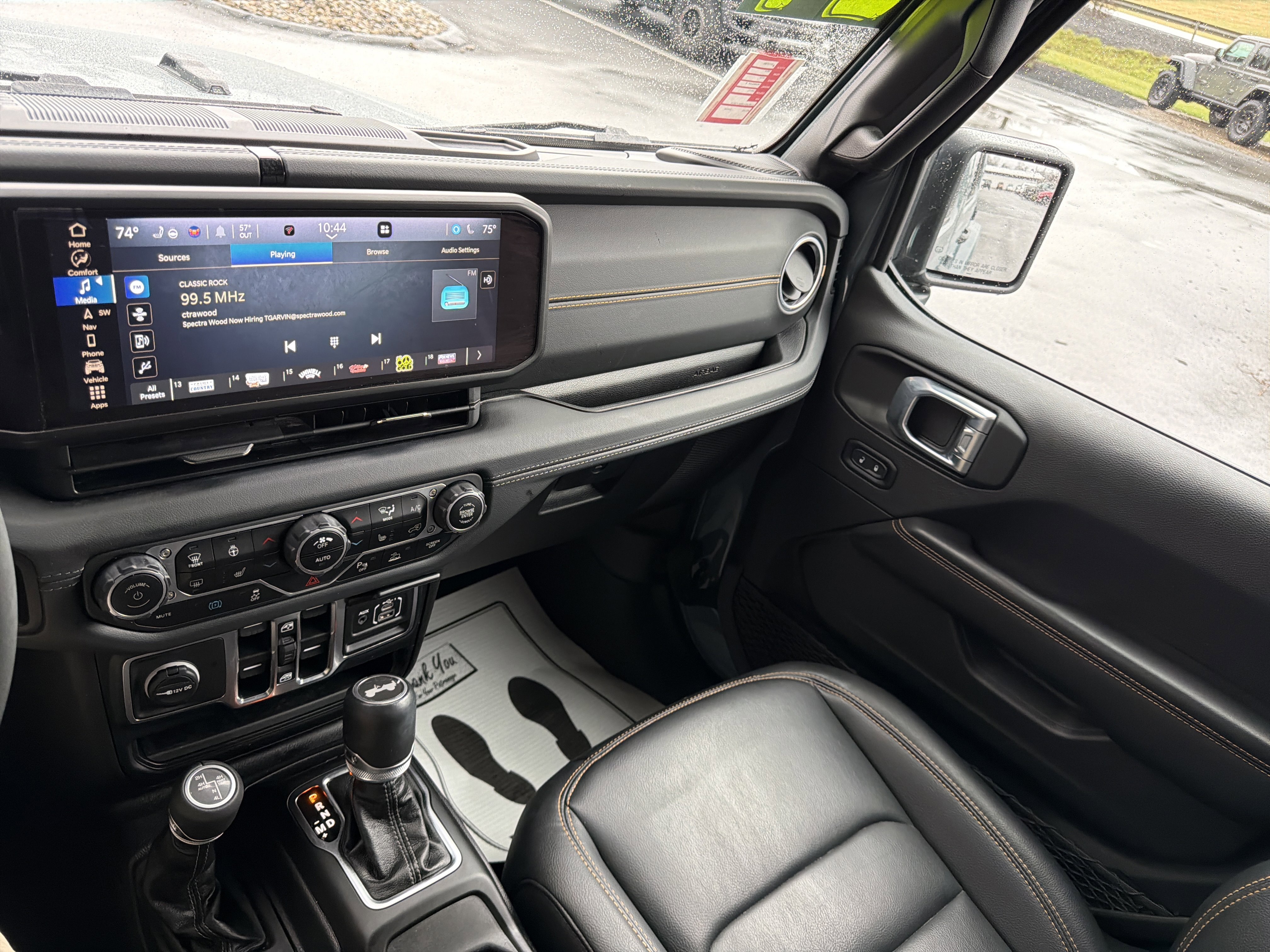 Used 2024 Jeep Wrangler Sahara w/ Technology Group image 22