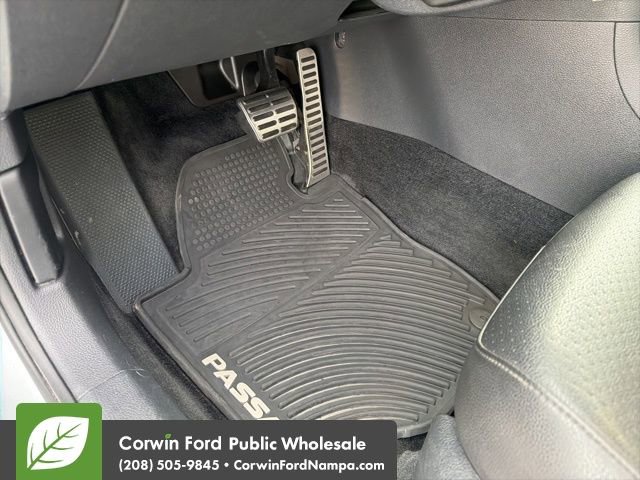 Used 2017 Volkswagen Passat 1.8T R-Line image 26