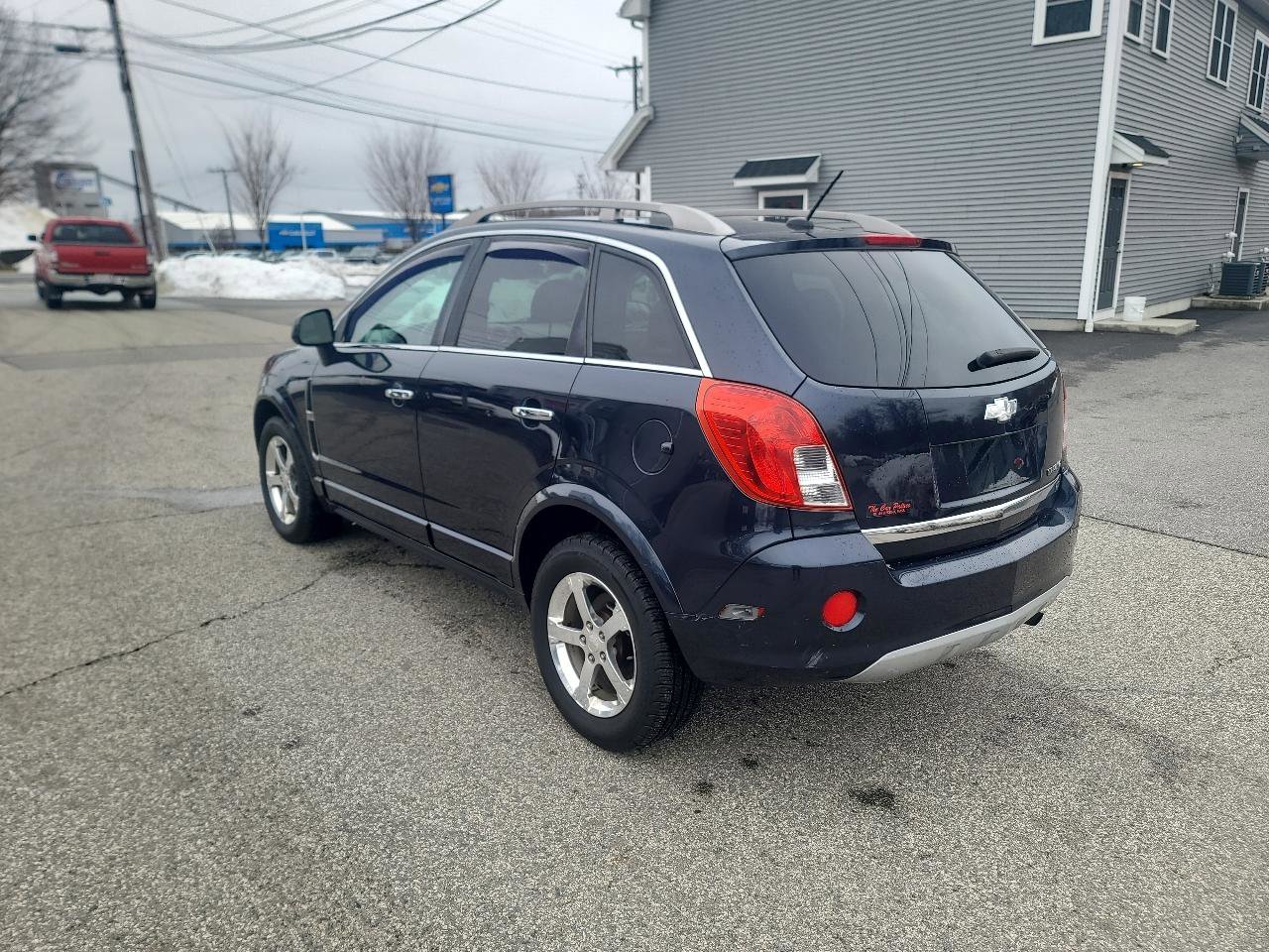 Used 2014 Chevrolet Captiva Sport LT w/ Convenience Package FWD image 5