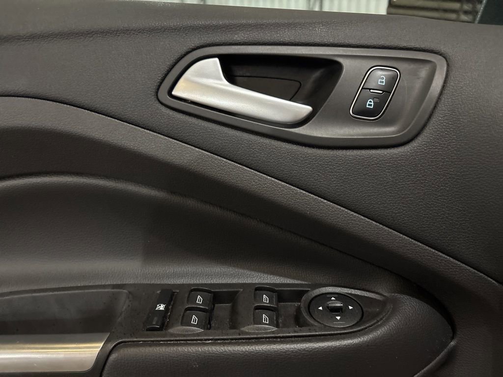 Used 2018 Ford Escape SE AWD/4WD image 19