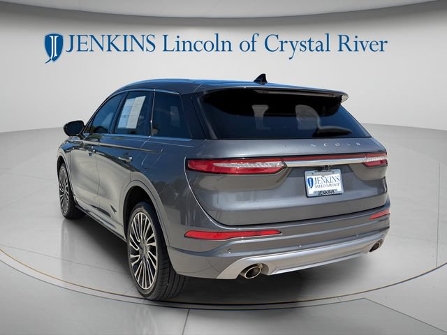 Used 2021 Lincoln Corsair Reserve w/ Equipment Group 201A AWD/4WD image 2