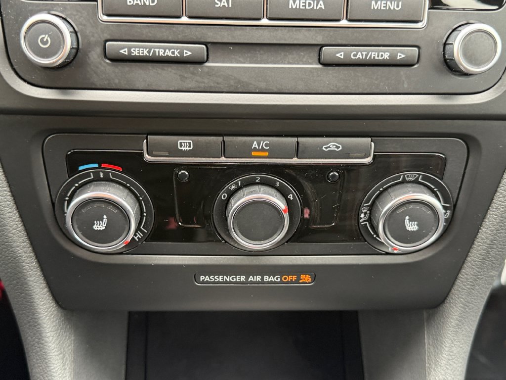 Used 2014 Volkswagen GTI Driver's Edition FWD image 15