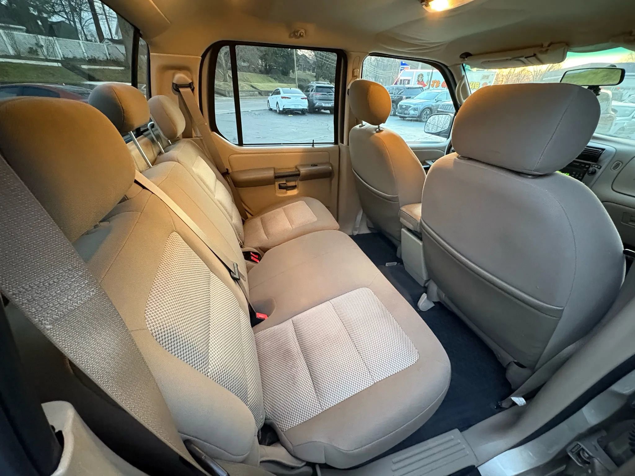 Used 2005 Ford Explorer Sport Trac XLS RWD image 17