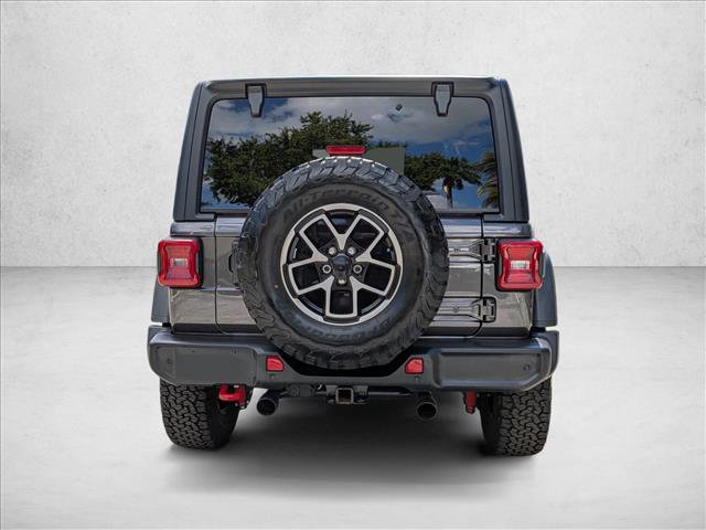 Used 2024 Jeep Wrangler Unlimited Rubicon w/ Technology Group image 7