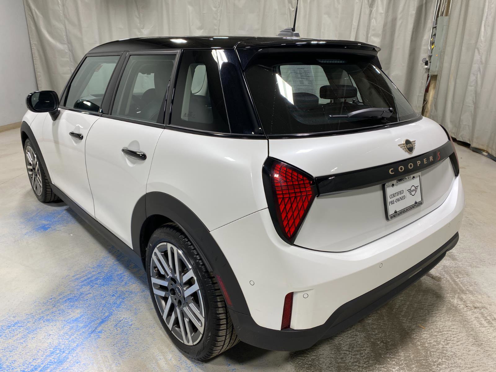 Certified 2025 MINI Cooper S image 6