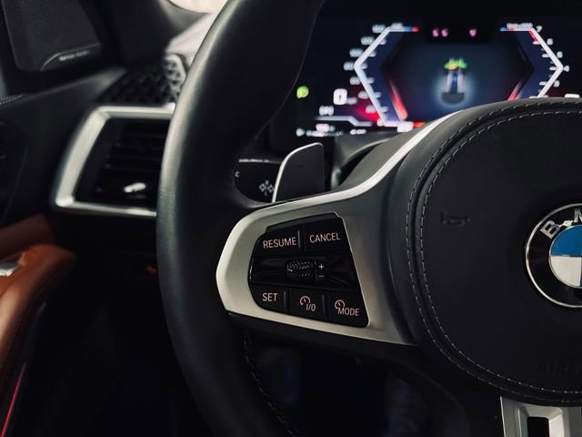 Certified 2025 BMW X7 M60i image 31