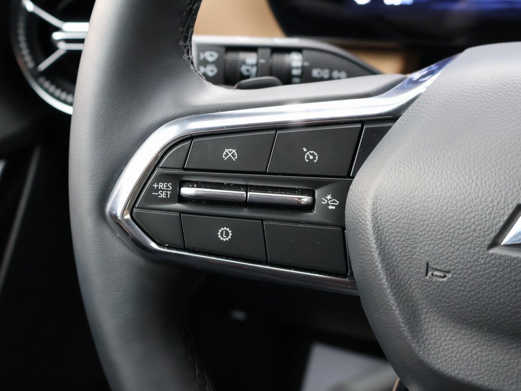 Certified 2026 Chevrolet Equinox ACTIV w/ Convenience Package III image 16