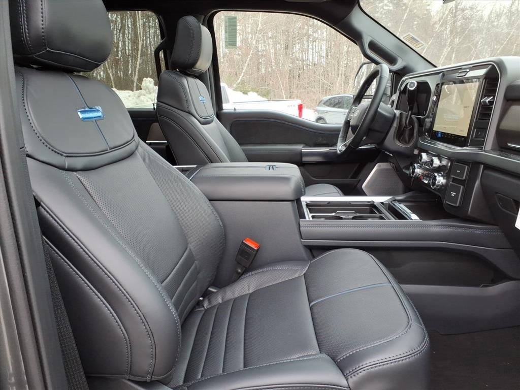 New 2026 Ford F350 Platinum w/ FX4 Off-Road Package image 14