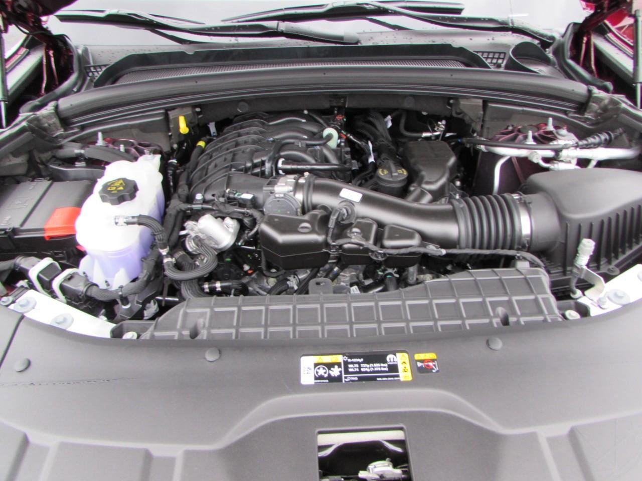 New 2025 Jeep Grand Cherokee Limited image 9