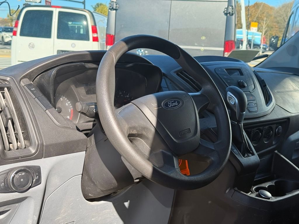 Used 2018 Ford Transit 250 130 Low Roof RWD image 16