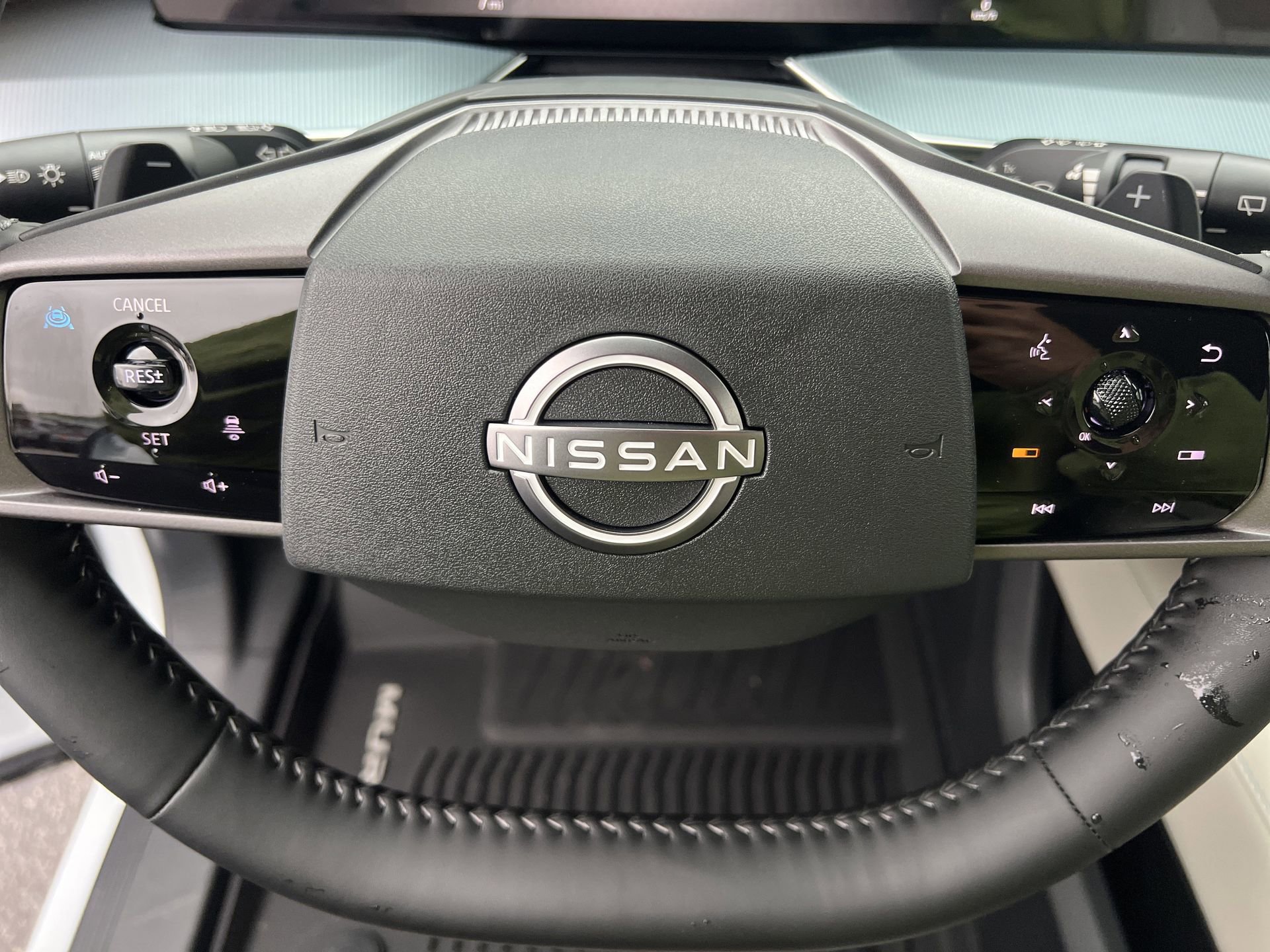 New 2026 Nissan Murano Platinum image 8