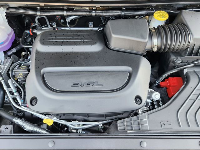 New 2026 Chrysler Pacifica Select image 24