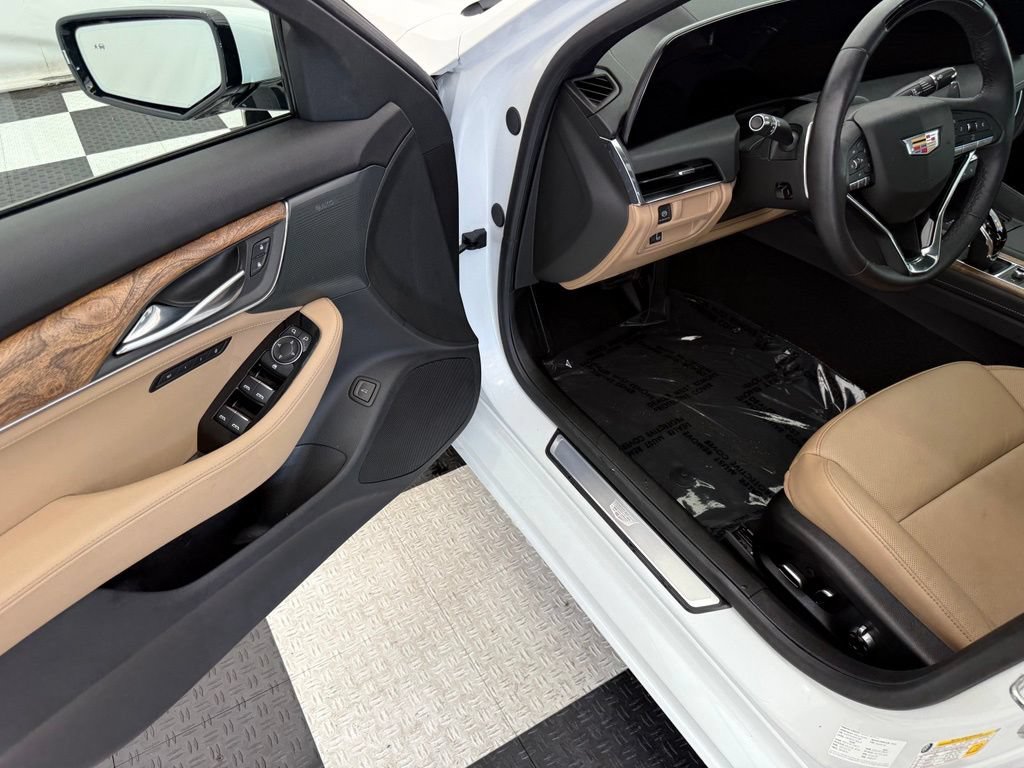 Used 2025 Cadillac CT5 Premium Luxury w/ Sun And Sound Package AWD/4WD image 33