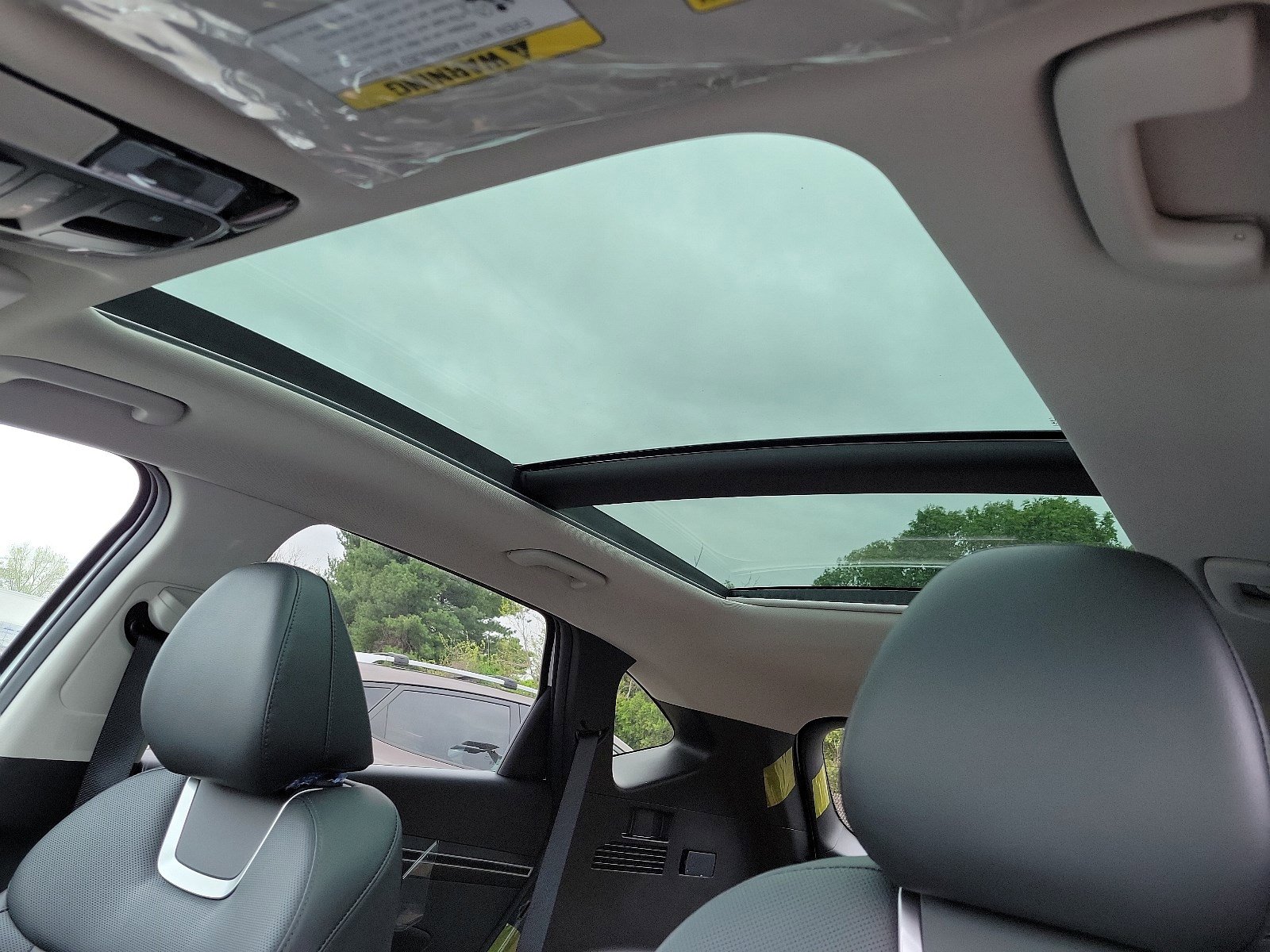 New 2024 Hyundai Tucson Limited image 11