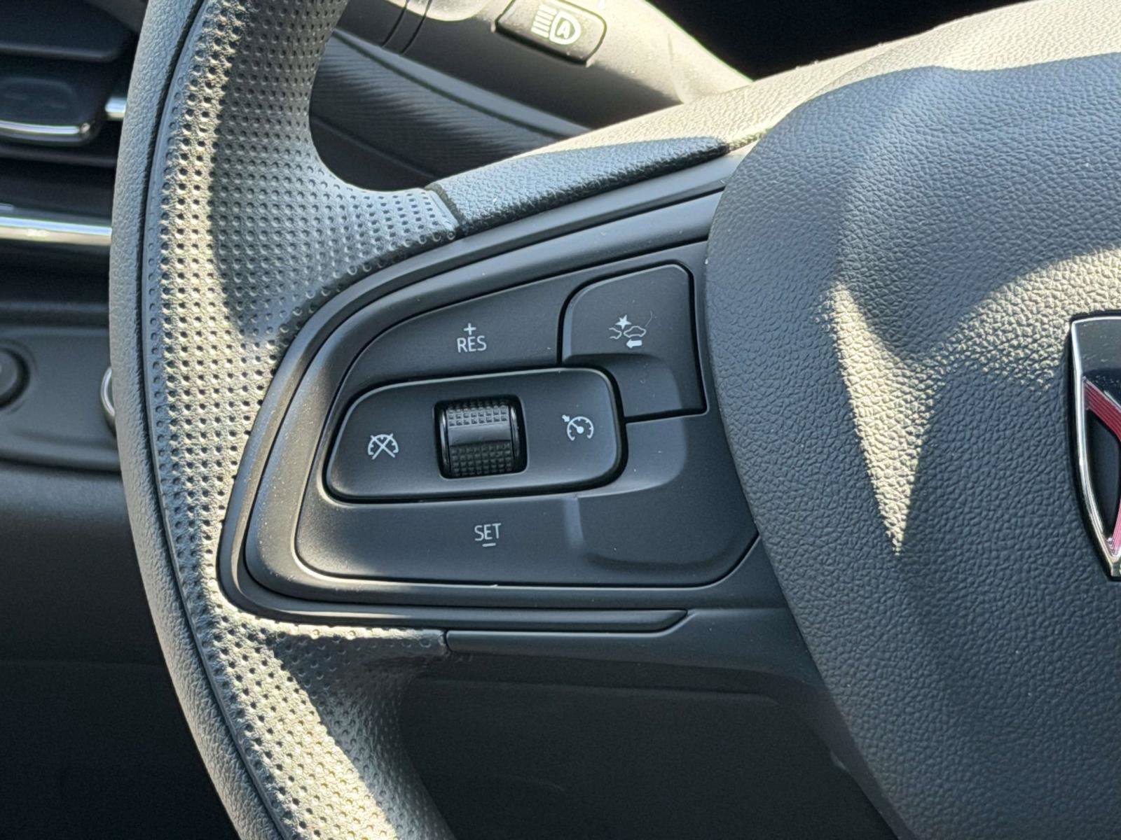 New 2026 Buick Envista Preferred w/ Advanced Safety Package FWD image 17