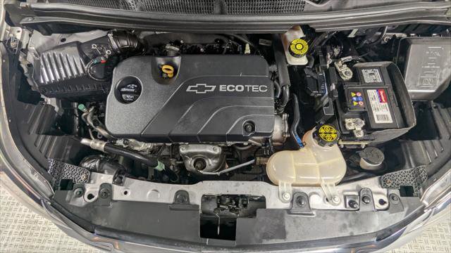 Used 2021 Chevrolet Spark LT image 31