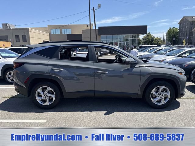 Used 2024 Hyundai Tucson SEL FWD image 3