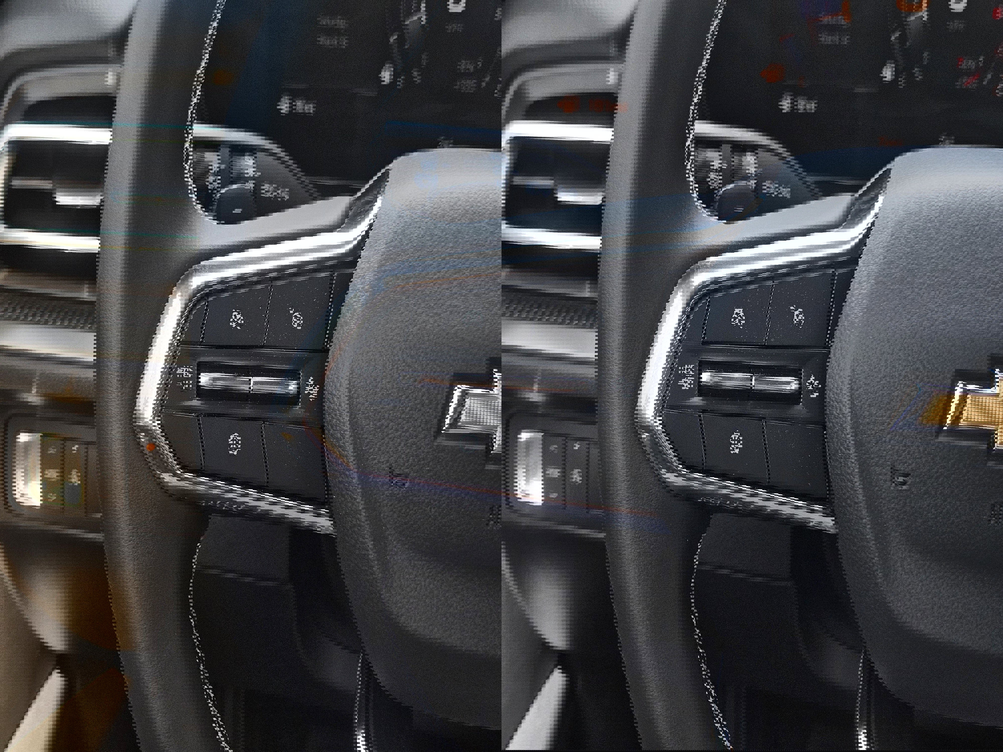 New 2026 Chevrolet Traverse LT w/ Sun and Wheel Package image 14