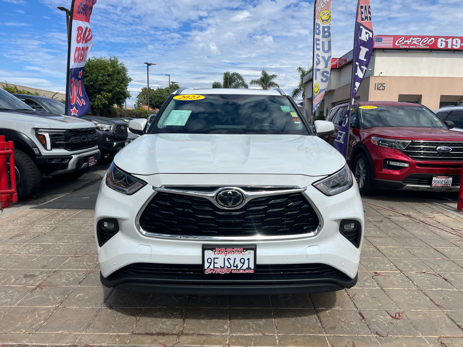 Used 2023 Toyota Highlander Limited FWD image 7