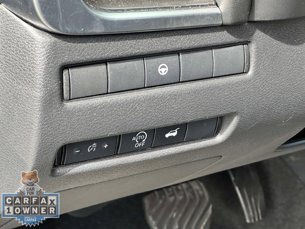 Certified 2026 Nissan Rogue SV AWD/4WD image 20