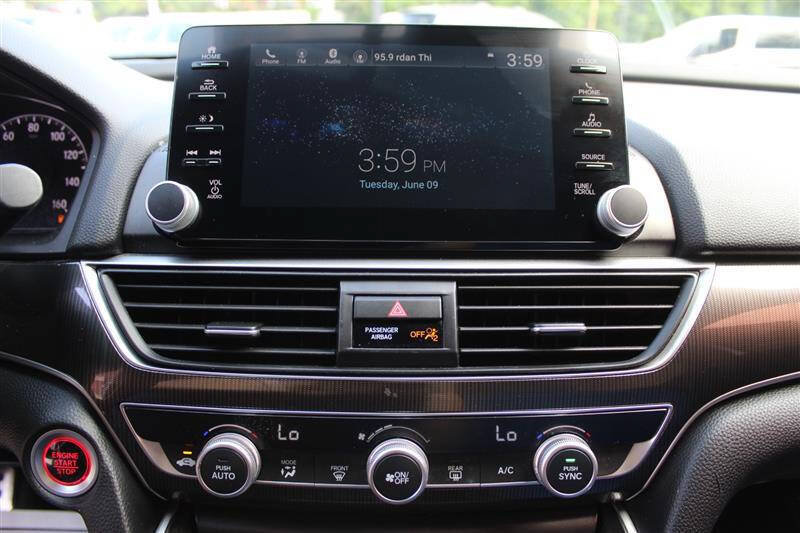 Used 2019 Honda Accord Sport image 15