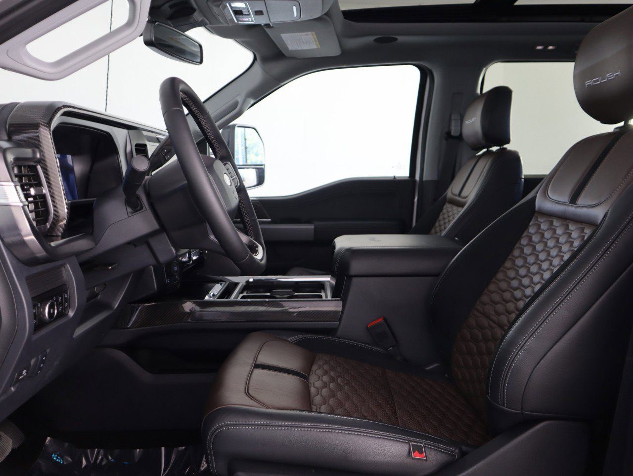 Used 2025 Ford F250 Lariat w/ Lariat Ultimate Package image 19