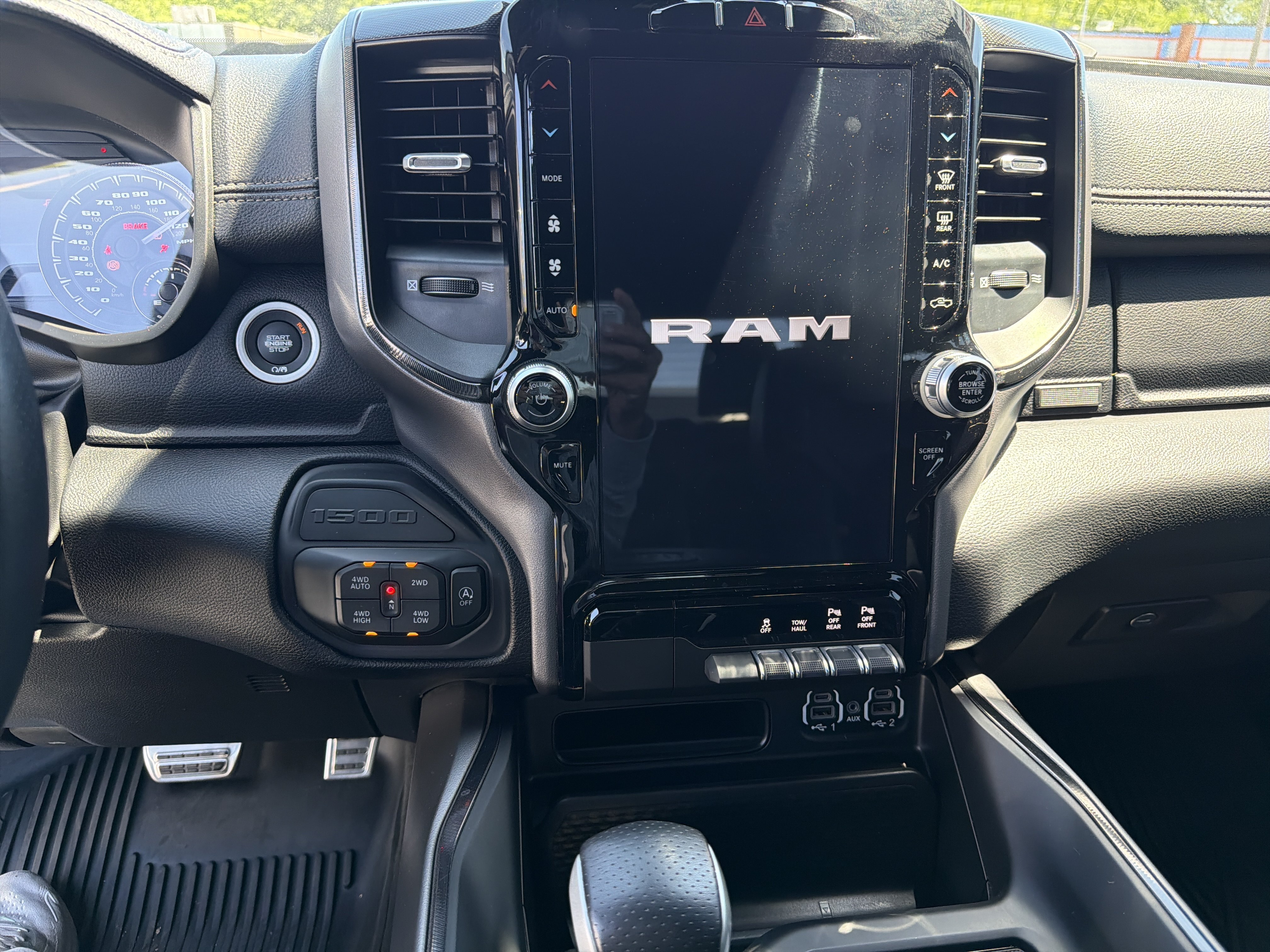 Certified 2022 RAM 1500 Laramie AWD/4WD image 19