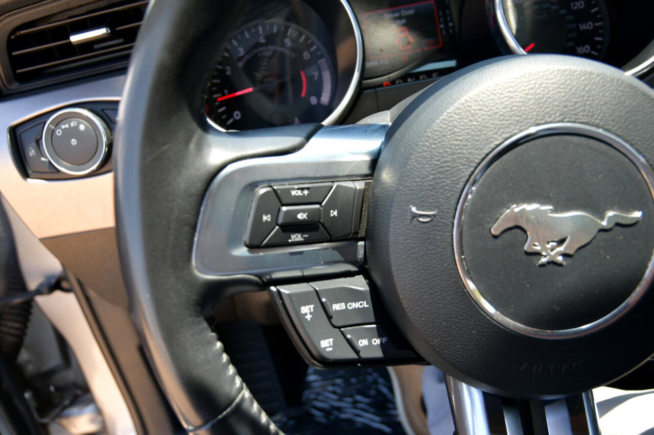 Used 2022 Ford Mustang Premium image 18