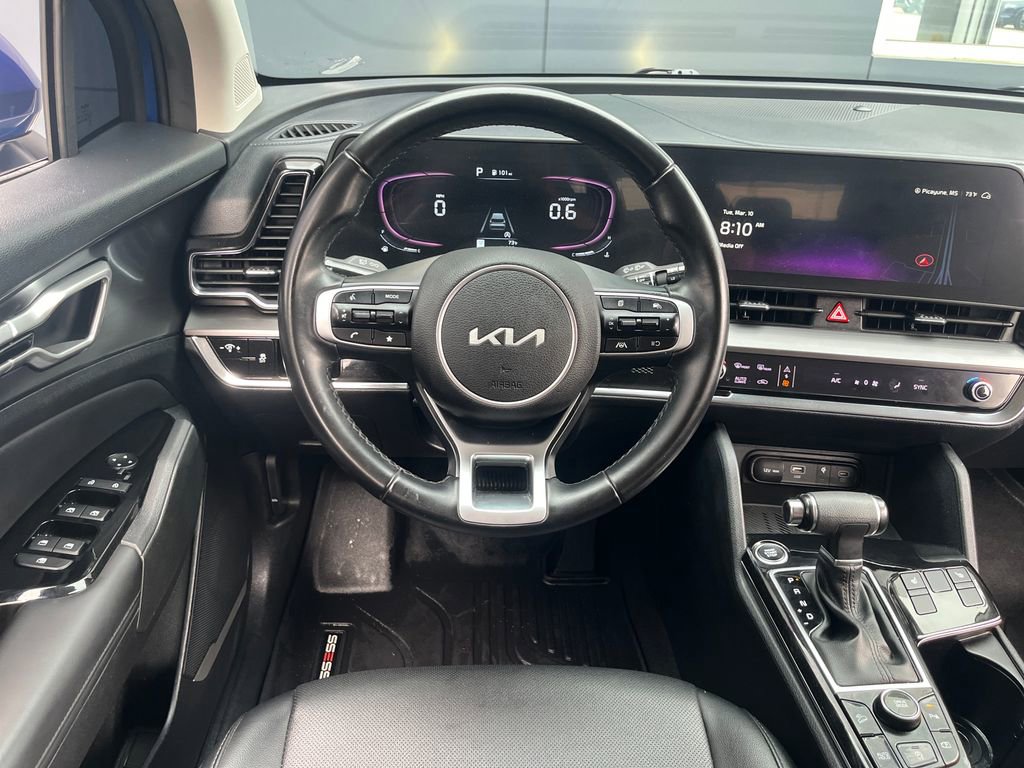 Used 2023 Kia Sportage EX image 15