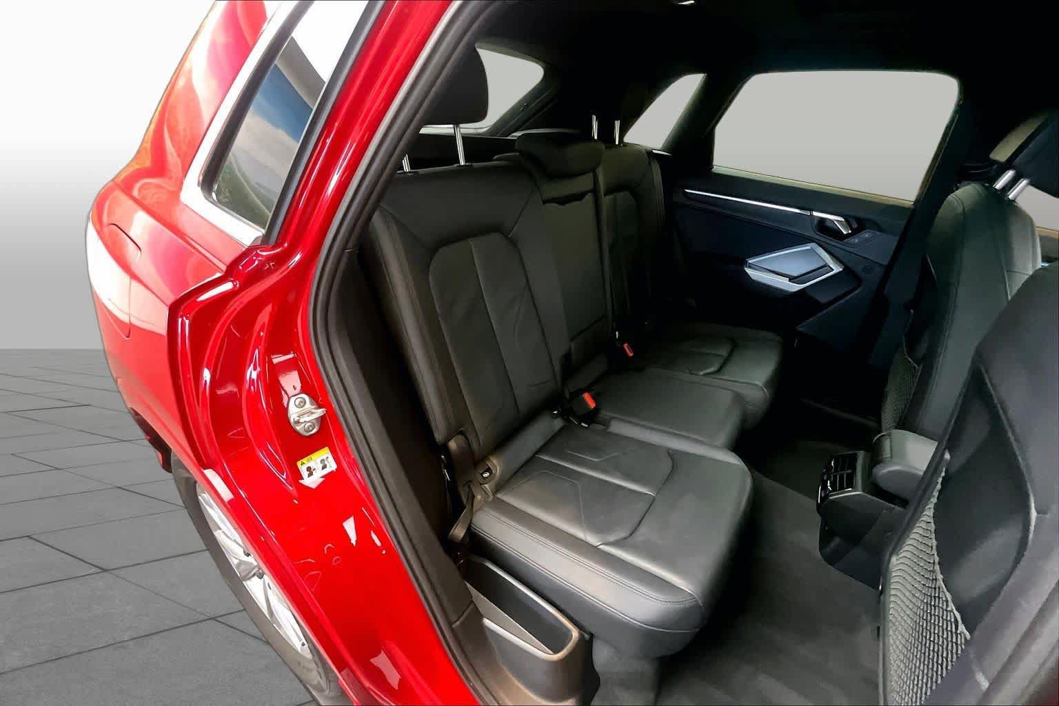 Used 2024 Audi Q3 2.0T Premium Plus AWD/4WD image 20