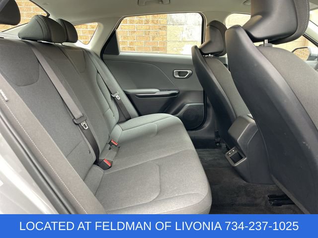 Used 2025 Kia K4 FWD image 25
